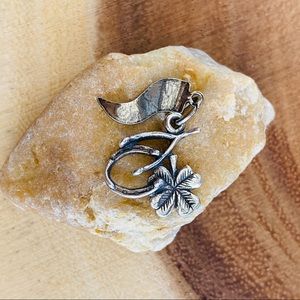 Vintage Jewelry - Vintage| Las Vegas Nevada Good Luck Charm Vintage Jewelry - Vintage| Las Vegas Nevada Good Luck Charm